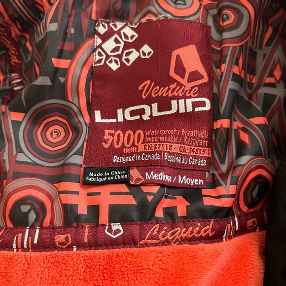 Venture Liquid 5000 Waterproof Ski Snowboard Jacket  Insulated Breathable M - Picture 12 of 13